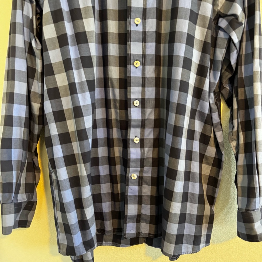 Southern Marsh Blue and Gray Checkered Long Sleeved Shirt Size L - Picture 3 of 5